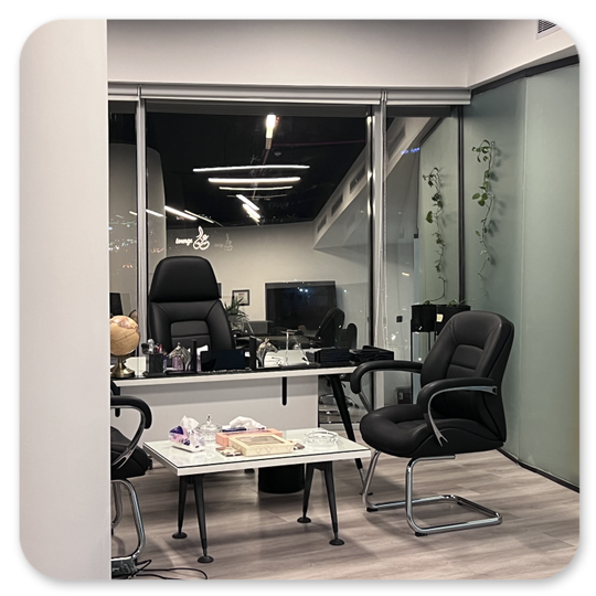 تركيب زجاج<br />تركيب زجاج سكريت<br />Glass installation<br />Tempered <br />glass installation<br />ابواب زجاج<br />تركيب ابواب زجاج<br />Glass doors<br />Glass <br />door installation<br />تركيب قواطع زجاجية<br />تركيب قواطع مكتبية<br />Installation of glass partitions <br /><br />Installation of office partitions