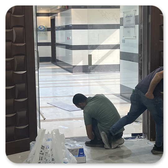 تركيب زجاج<br />تركيب زجاج سكريت<br />Glass installation<br />Tempered <br />glass installation<br />ابواب زجاج<br />تركيب ابواب زجاج<br />Glass doors<br />Glass <br />door installation<br />تركيب قواطع زجاجية<br />تركيب قواطع مكتبية<br />Installation of glass partitions <br /><br />Installation of office partitions